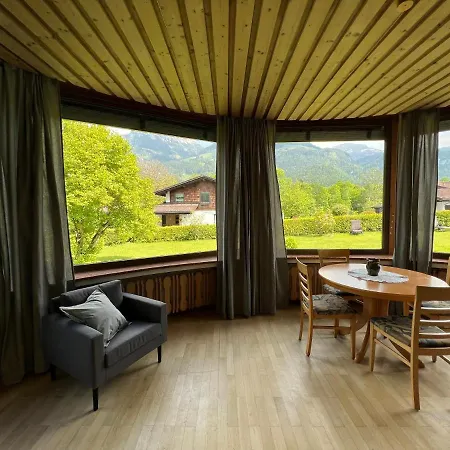 Hochfeld 3*