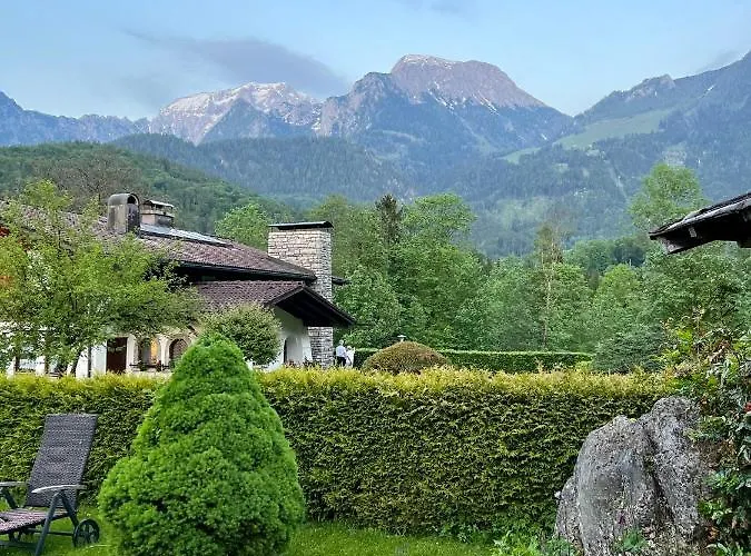 Hochfeld 3*