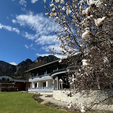 Hochfeld *