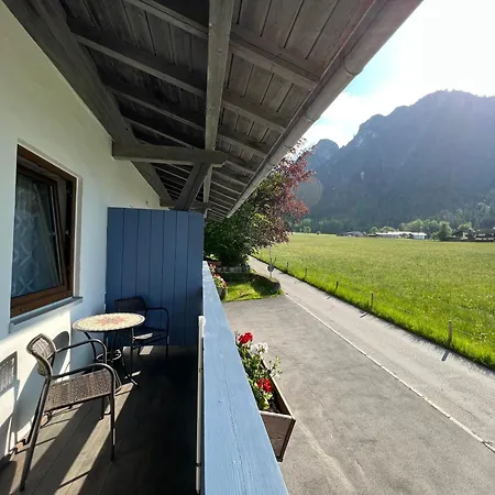 Hochfeld