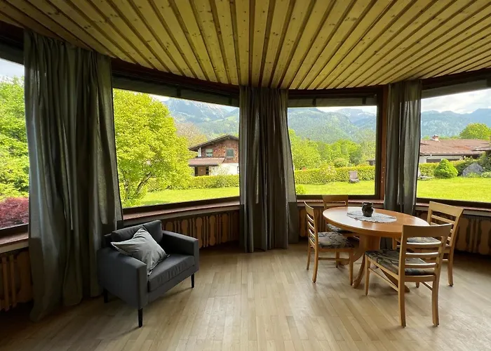 Hochfeld 3*